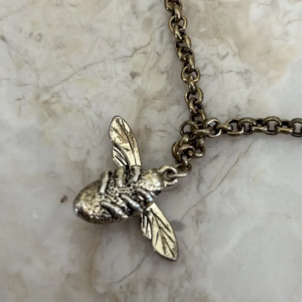 The Giving Keys Bee “Love” Vintage Key 36” Rolo Chain - Picture 7 of 8